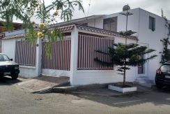 $ 130.000.000 Casa esquina en Villa Panorama (8 dormitorios)